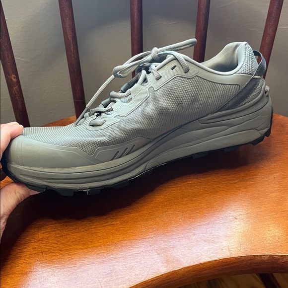 Topo Athletic Women’s Traverse Trail / Running Shoes – Size 10.5 – EUC - Picture 9 of 12